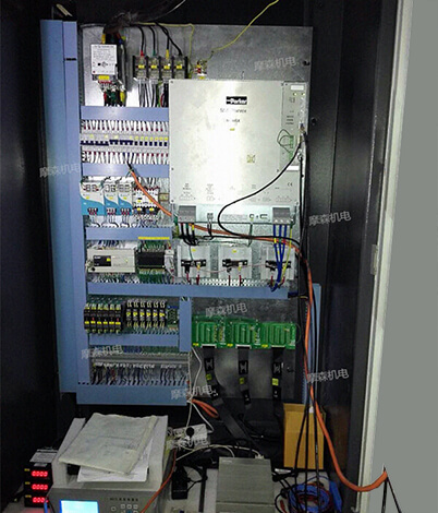 高轉(zhuǎn)速伺服電機(jī)在航天動態(tài)加載上應(yīng)用.jpg 高轉(zhuǎn)速伺服電機(jī)在航天動態(tài)加載上應(yīng)用.jpg