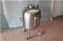 <b>不銹鋼壓力桶，使用說明書在這里</b>