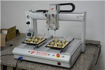 <b>全自動(dòng)點(diǎn)膠機(jī)生產(chǎn)廠家,告訴您點(diǎn)膠閥漏氣的原因</b>