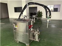 <b>led燈珠灌膠機,怎么給機器定價你知道嗎</b>