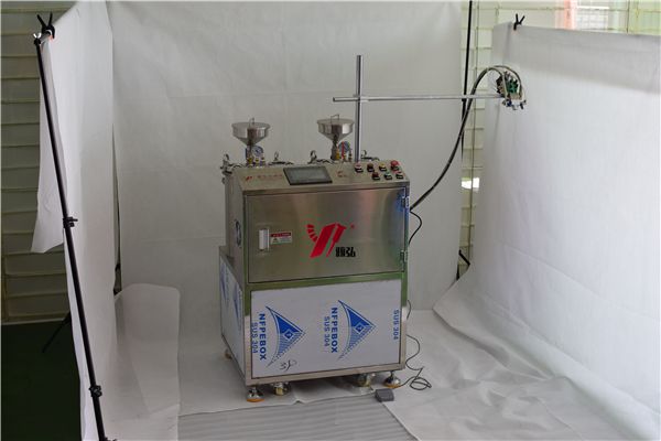 優(yōu)質(zhì)uv膠灌膠機