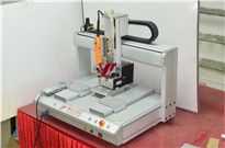 <b>專(zhuān)用自動(dòng)擰螺絲機(jī)生產(chǎn),11年螺絲機(jī)生產(chǎn)廠家</b>