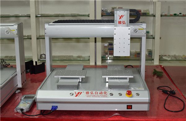 三軸點(diǎn)膠機(jī)